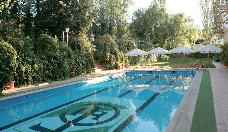 Hotel Torres I Вільянуева-дель-Арсобіспо Екстер'єр фото